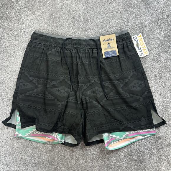 Chubbies 5.5" The Ultimate Training Shorts Mens Sz Medium Black The Quests - Picture 2 of 11